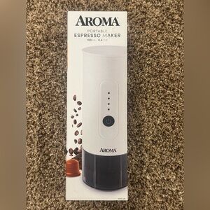 AROMA PORTABLE ESPRESSO MAKER 100ML $70 retail